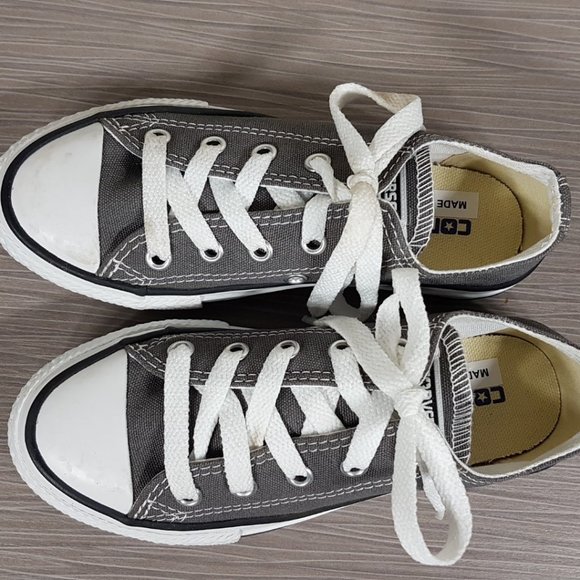 Converse Kids Chuck Taylor All Star Core Low-Top Sneakers Grey Size 12 (4-10 yr) - Picture 8 of 10